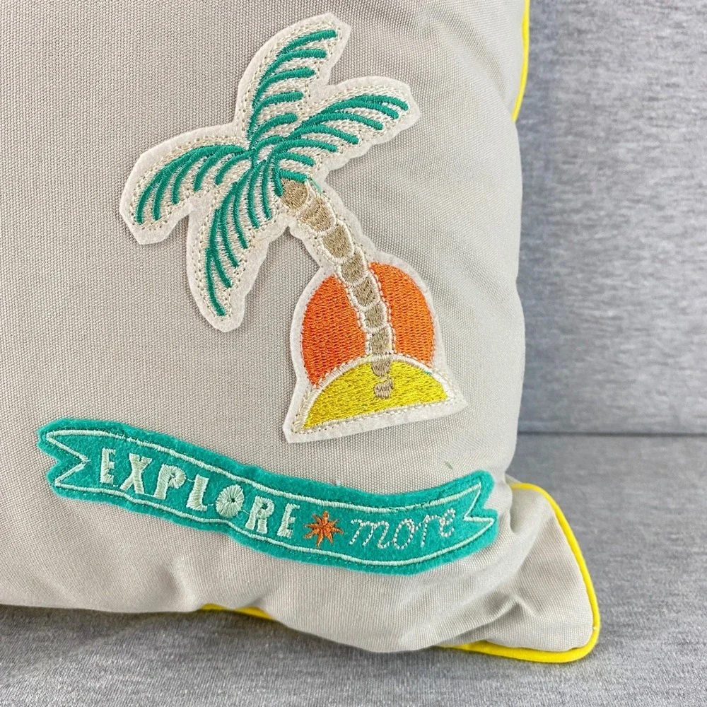 Summertime Fres!! Cute Cactus Pineapple Palm Tree Throw Coach Bed Pillow Retired